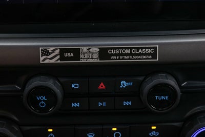 2025 Ford F-150 Custom Classic