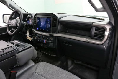 2025 Ford F-150 Custom Classic