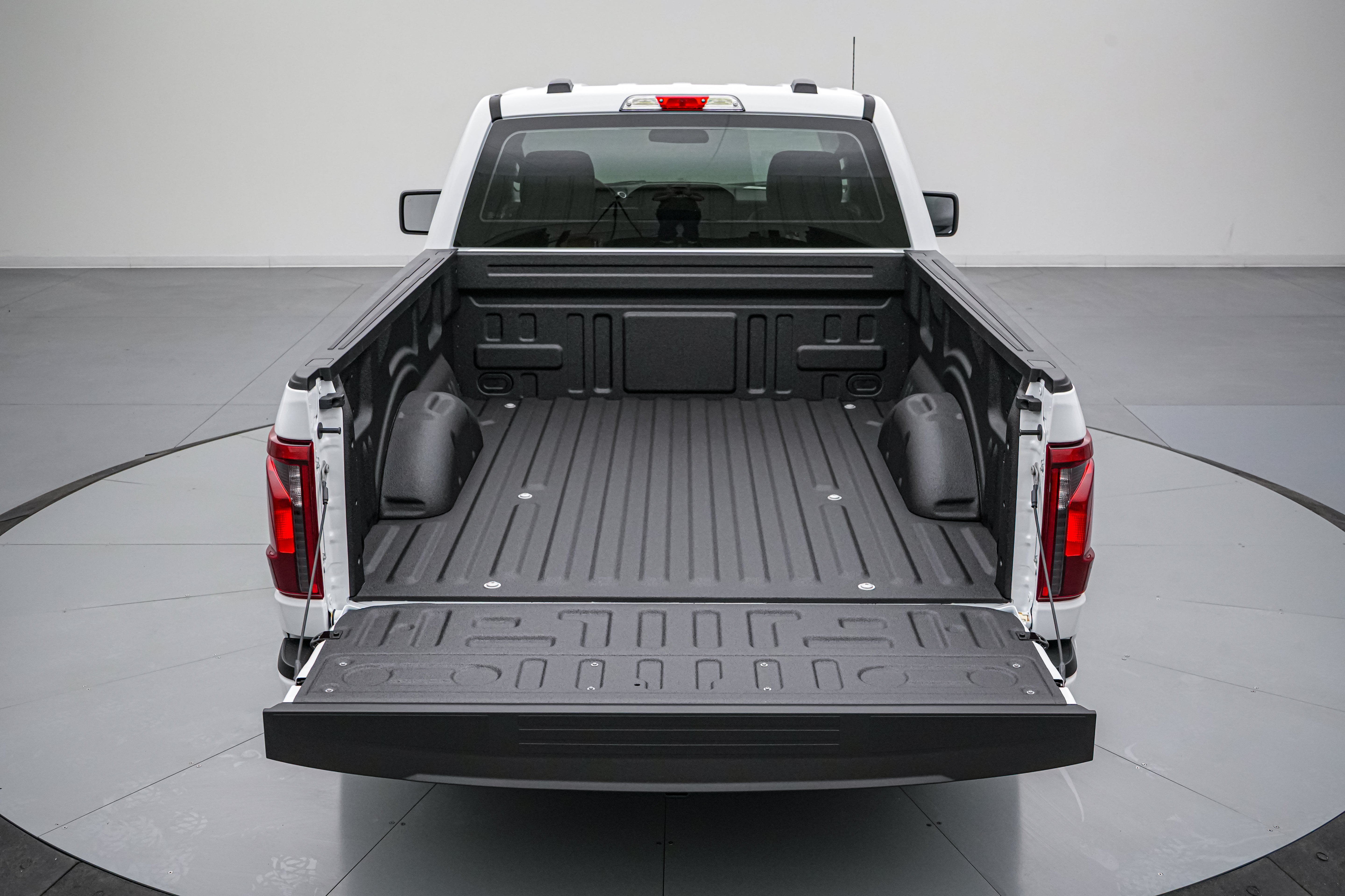 2026 Ford F-150 Lightning Bolt SC