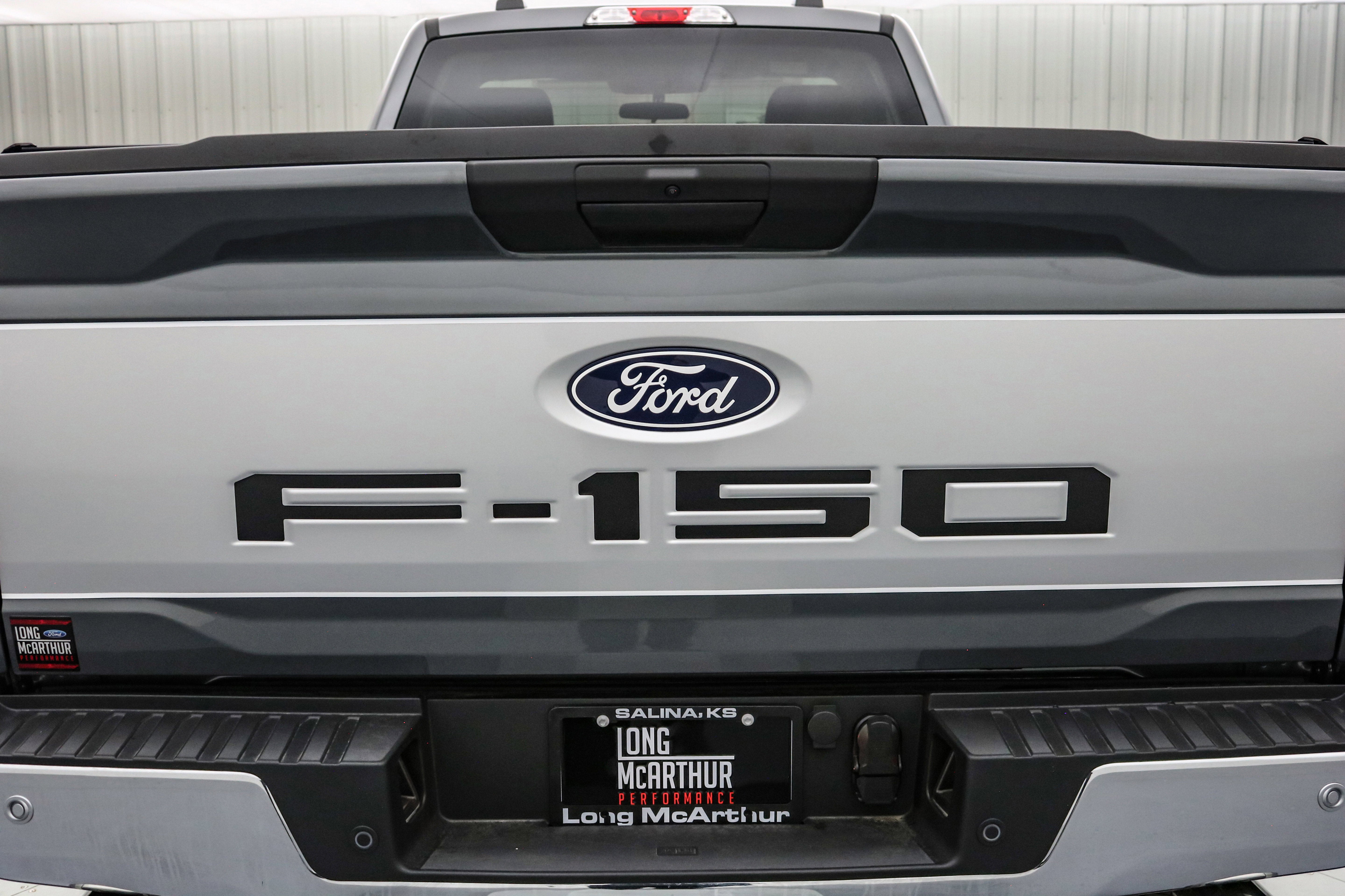 2025 Ford F-150 Custom Classic