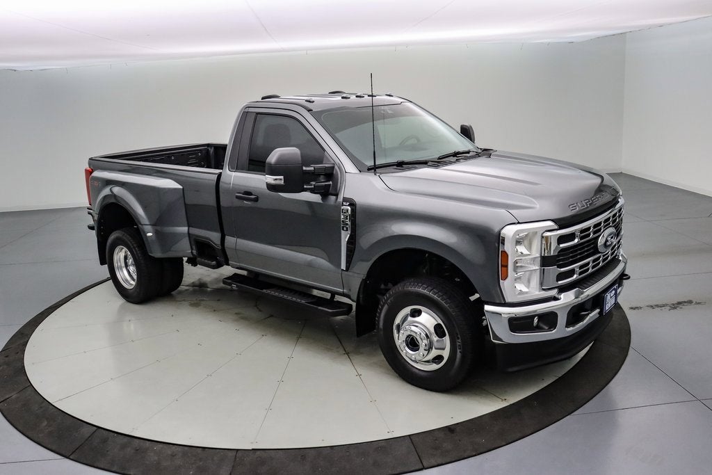 2025 Ford Super Duty F-350 DRW XLT