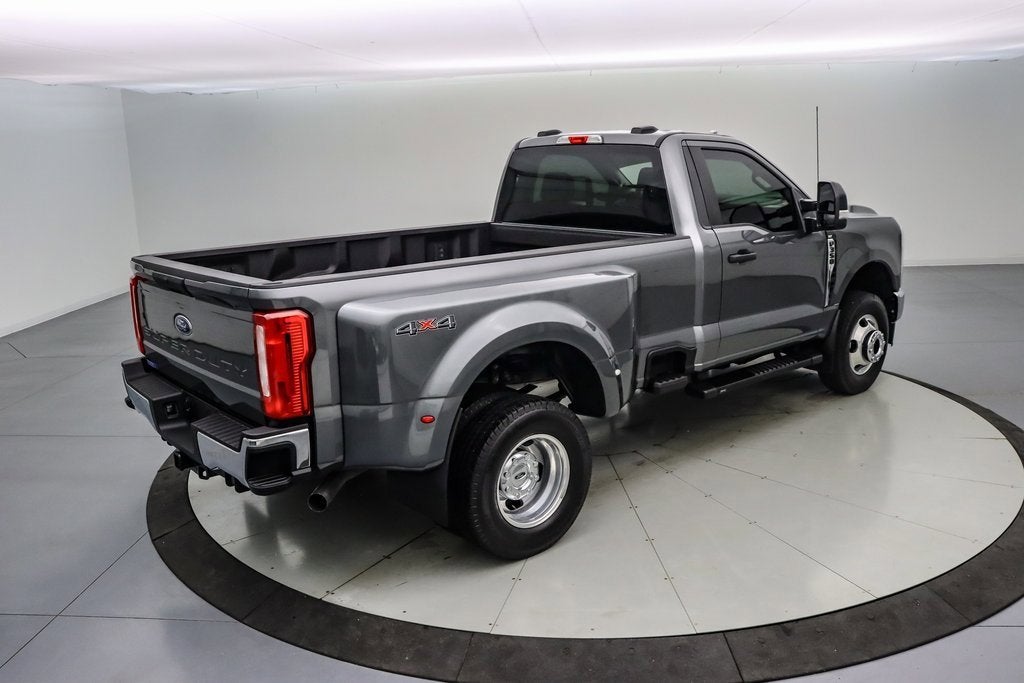 2025 Ford Super Duty F-350 DRW XLT