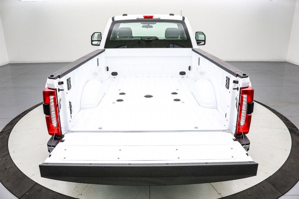 2026 Ford Super Duty F-450 DRW XL