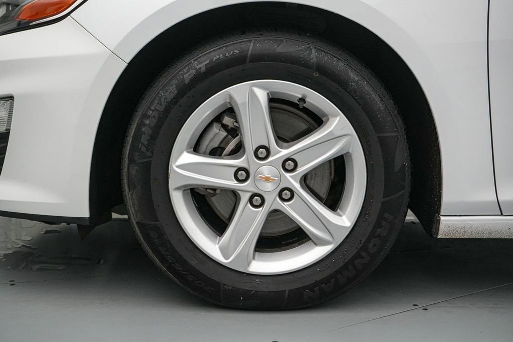 2024 Chevrolet Malibu LS