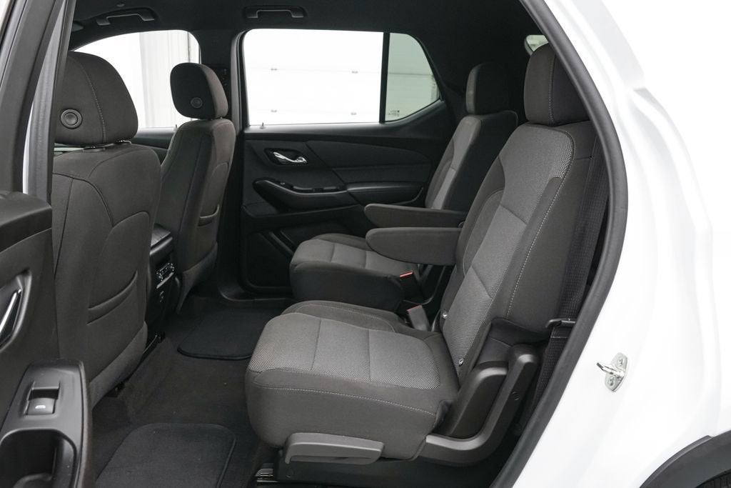 2023 Chevrolet Traverse LT