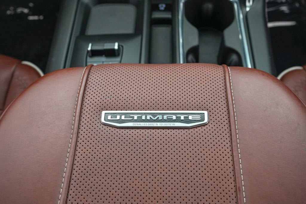 2024 GMC Sierra 2500HD Denali Ultimate