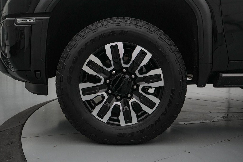 2025 GMC Sierra 2500HD Denali Ultimate