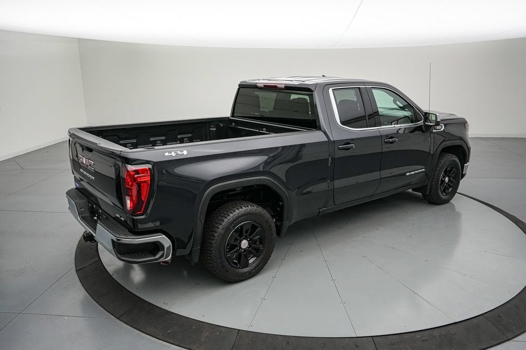 2024 GMC Sierra 1500 SLE