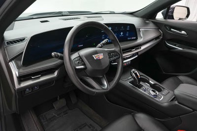 2024 Cadillac XT4 Luxury