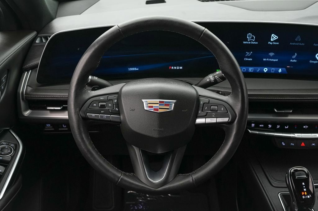 2024 Cadillac XT4 Luxury