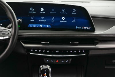 2024 Cadillac XT4 Luxury