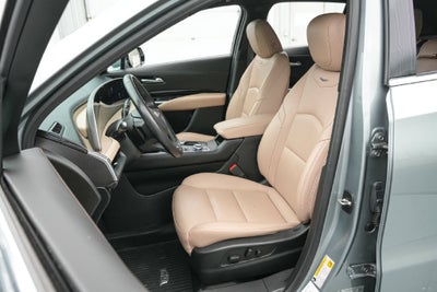 2024 Cadillac XT4 Luxury
