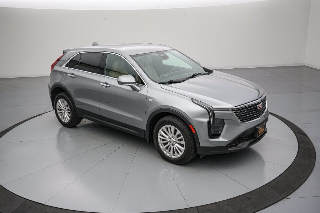 2024 Cadillac XT4 Luxury