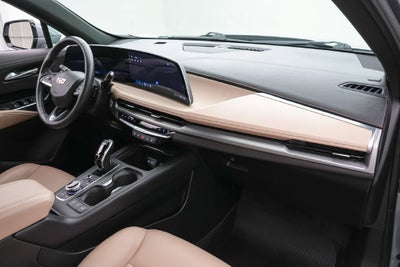 2024 Cadillac XT4 Luxury