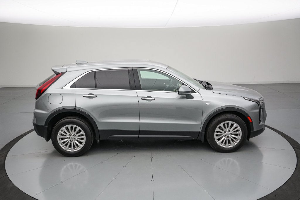 2024 Cadillac XT4 Luxury