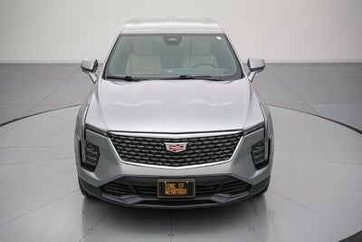 2024 Cadillac XT4 Luxury