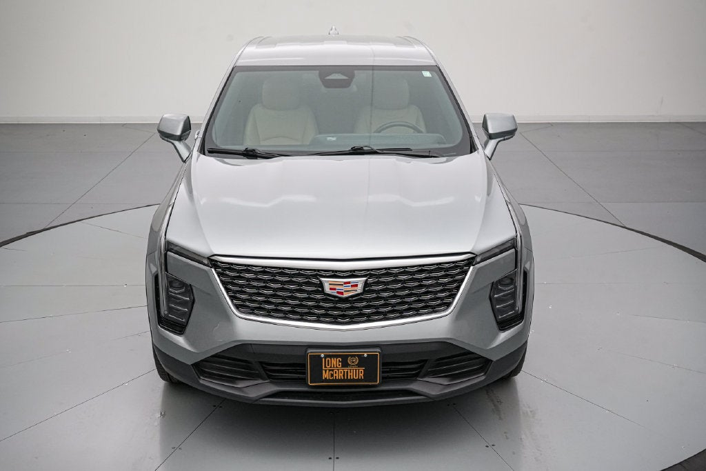 2024 Cadillac XT4 Luxury