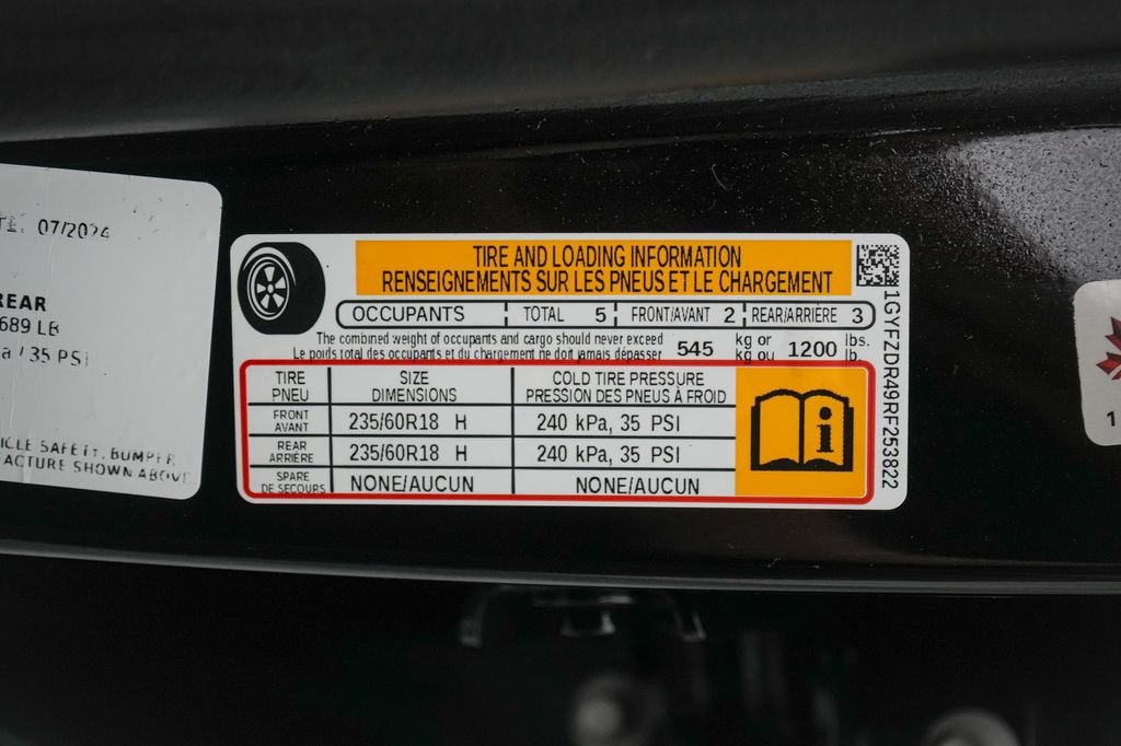 2024 Cadillac XT4 Premium Luxury