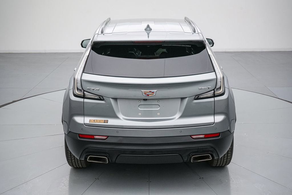2023 Cadillac XT4 Sport