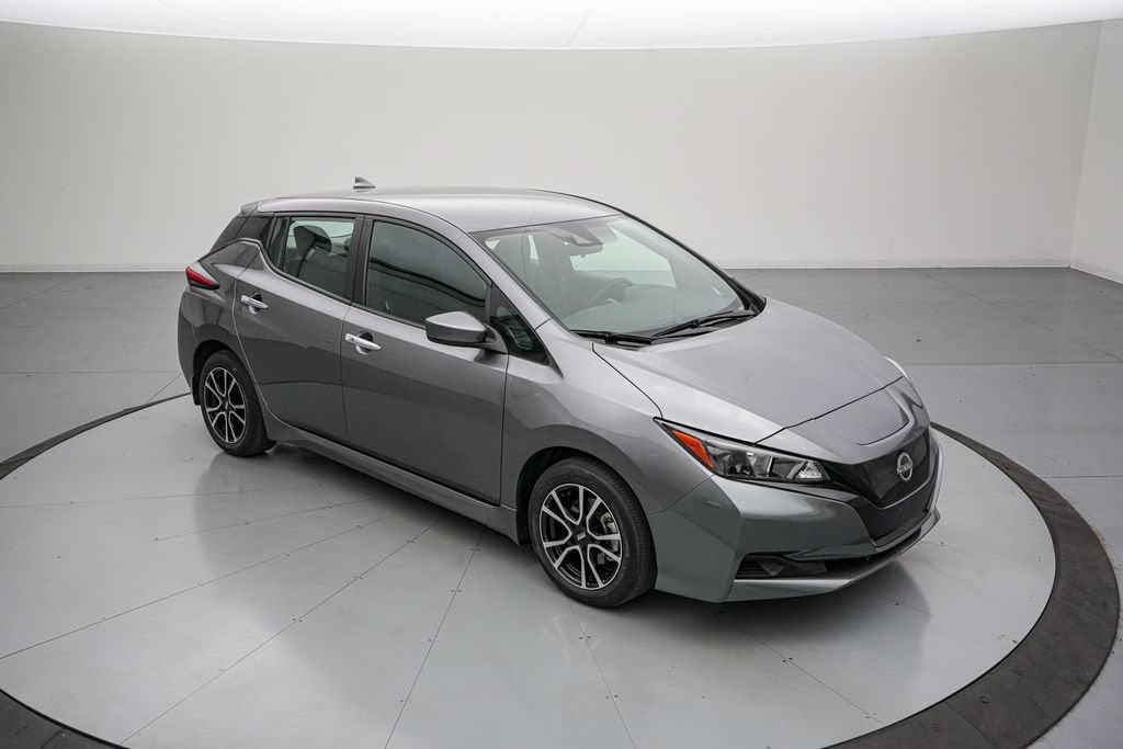 2025 Nissan Leaf S
