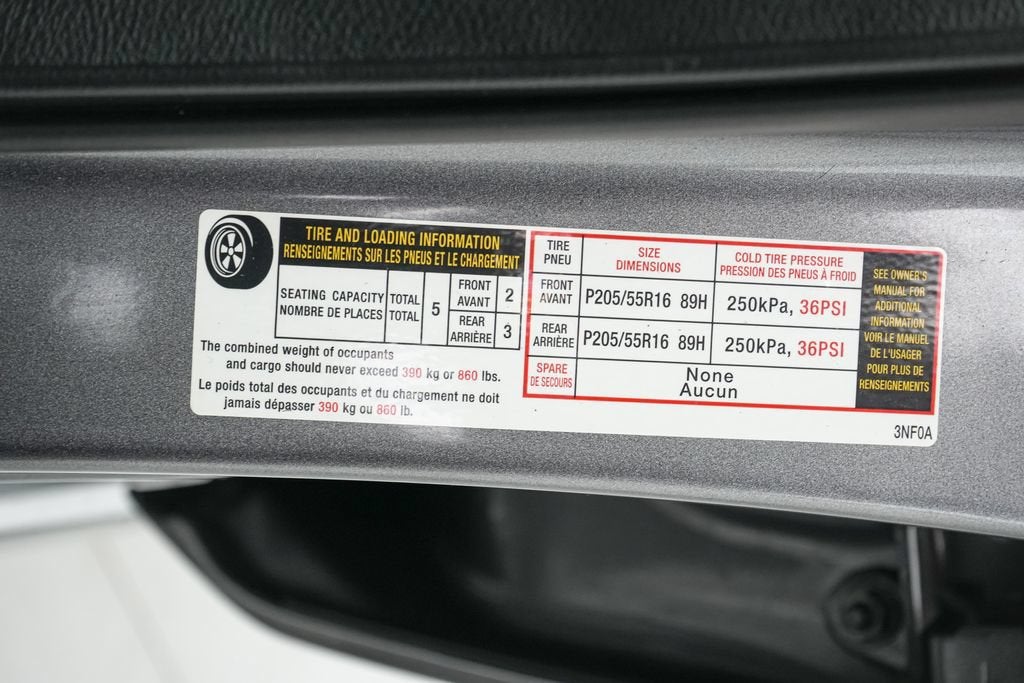 2025 Nissan Leaf S