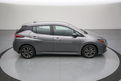 2025 Nissan Leaf S