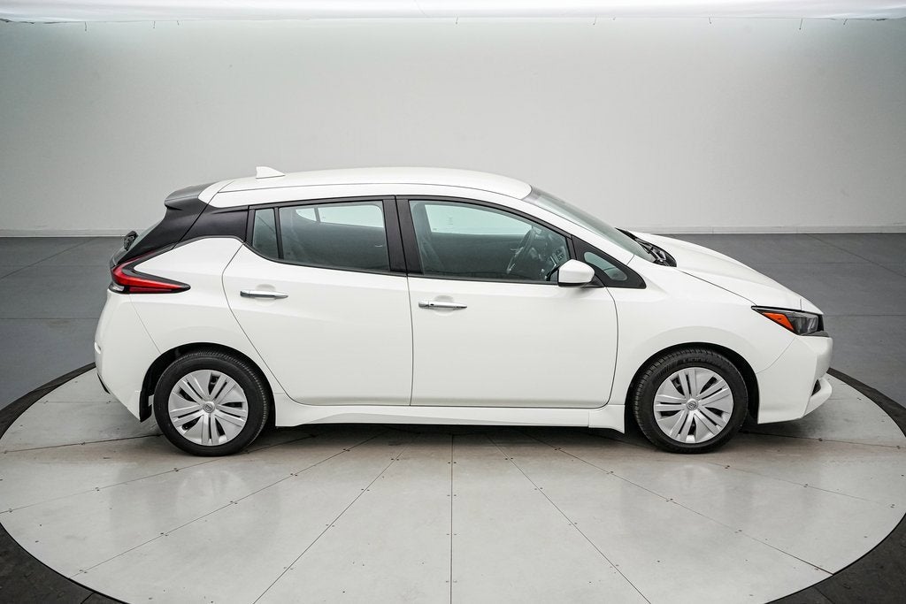 2023 Nissan LEAF S