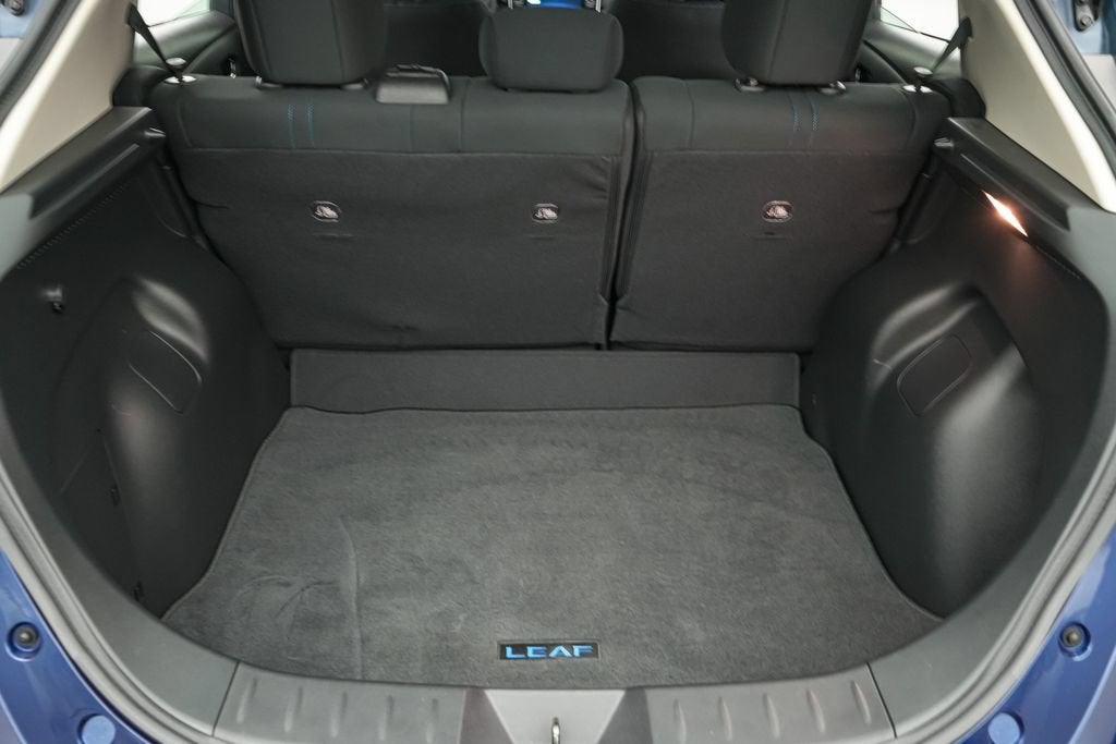 2025 Nissan Leaf S
