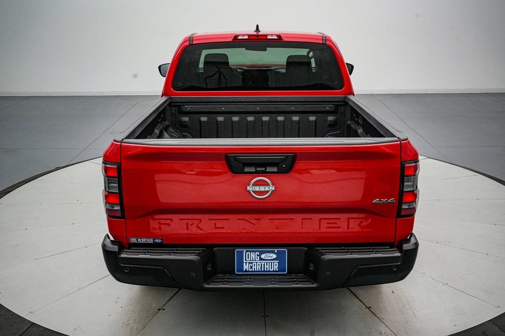 2022 Nissan Frontier S