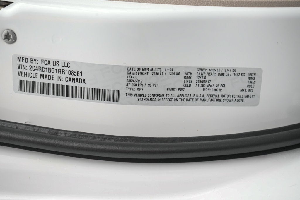 2024 Chrysler Pacifica Touring L