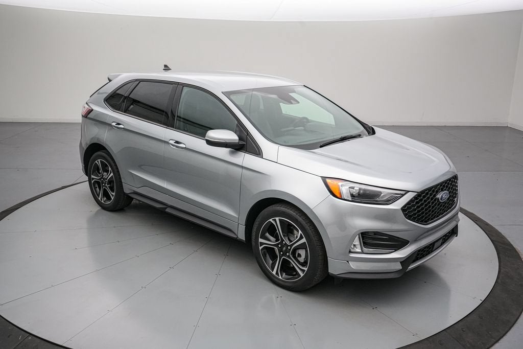 2023 Ford Edge ST