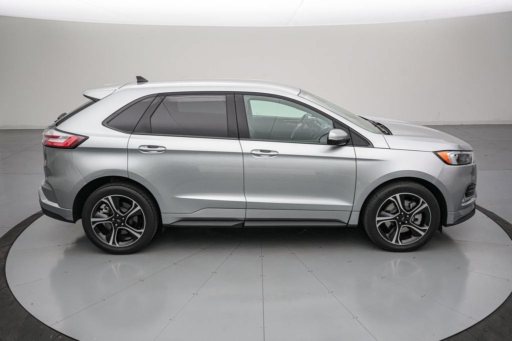 2023 Ford Edge ST