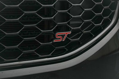 2023 Ford Edge ST