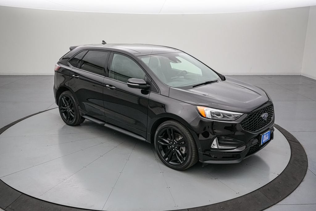 2023 Ford Edge ST