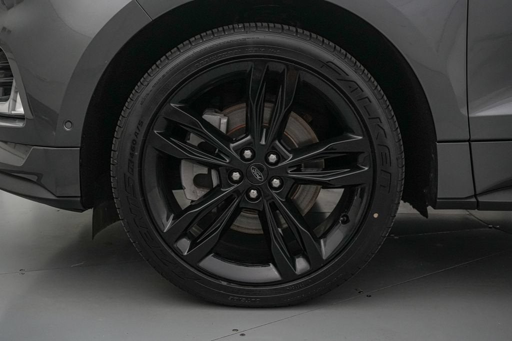 2023 Ford Edge ST