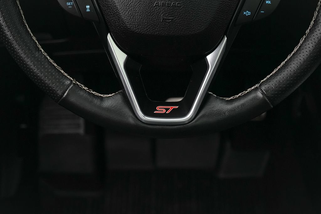2023 Ford Edge ST