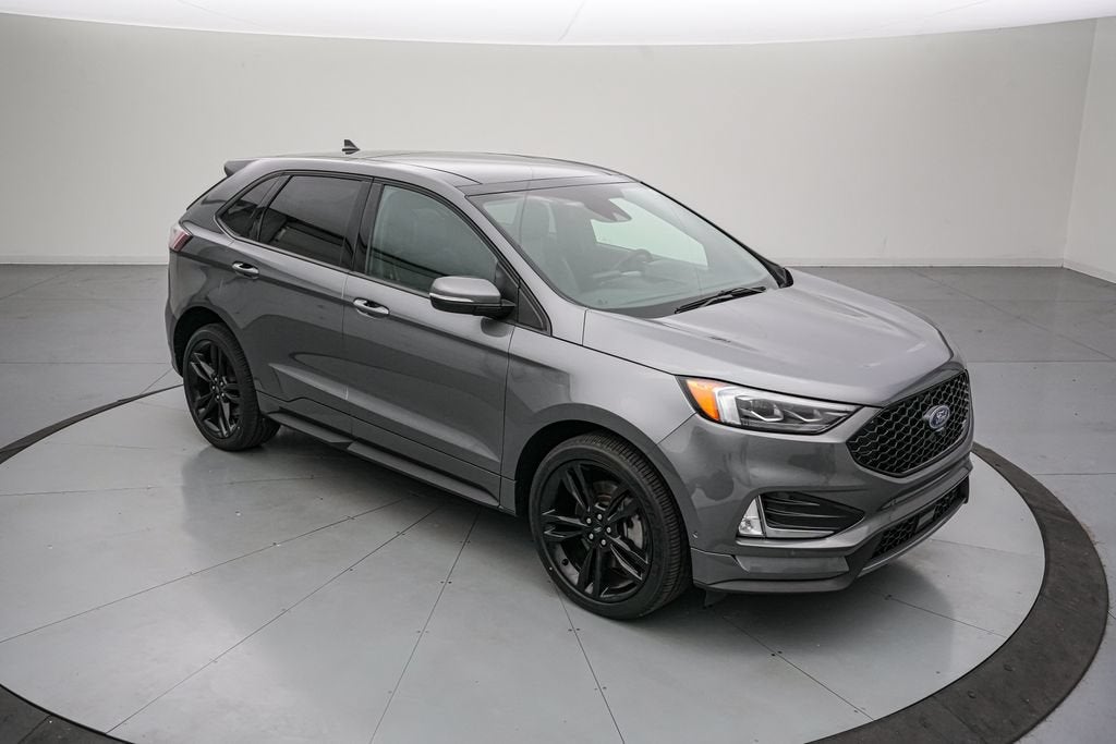 2023 Ford Edge ST