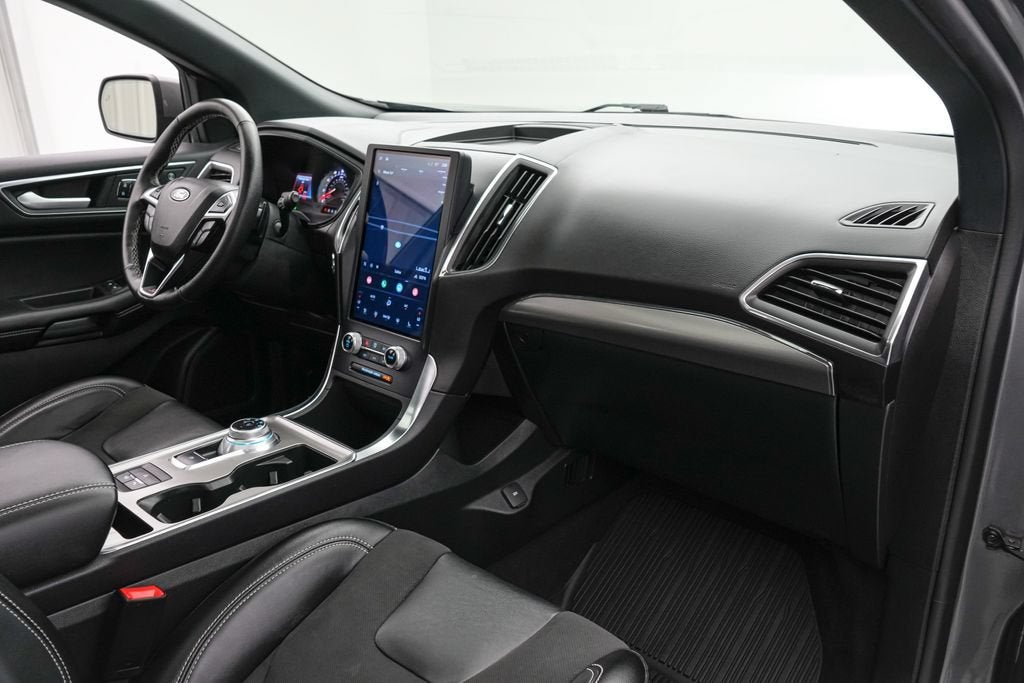 2023 Ford Edge ST