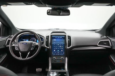 2022 Ford Edge ST Line