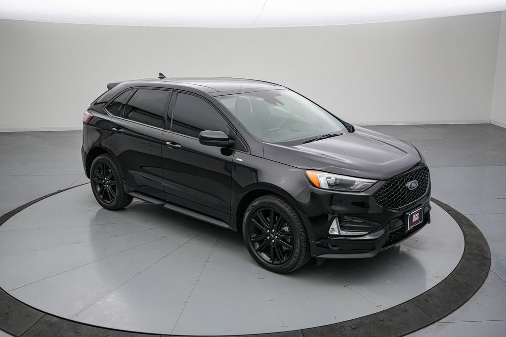 2022 Ford Edge ST Line