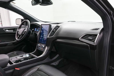 2022 Ford Edge ST Line