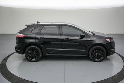 2022 Ford Edge ST Line