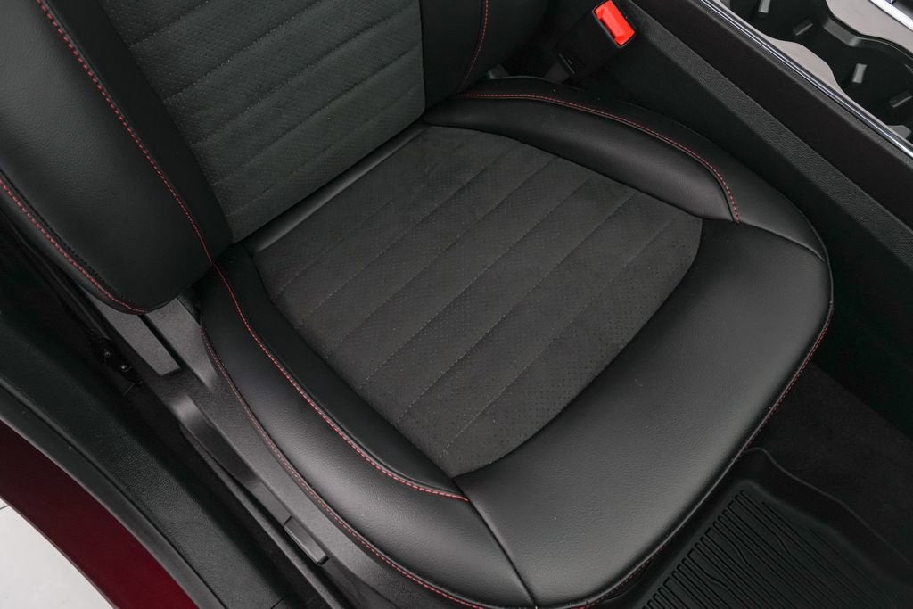 2024 Ford Edge ST Line