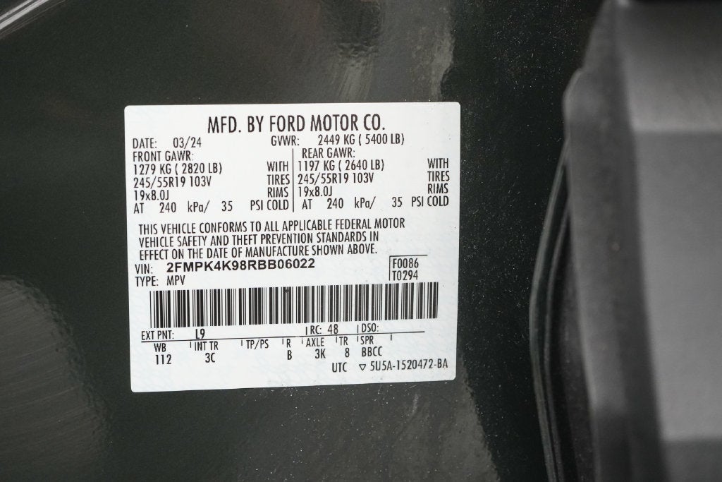 2024 Ford Edge Titanium