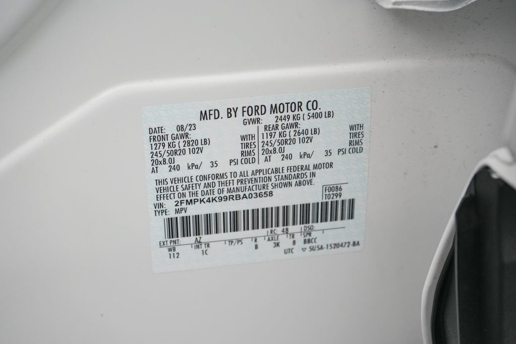 2024 Ford Edge Titanium