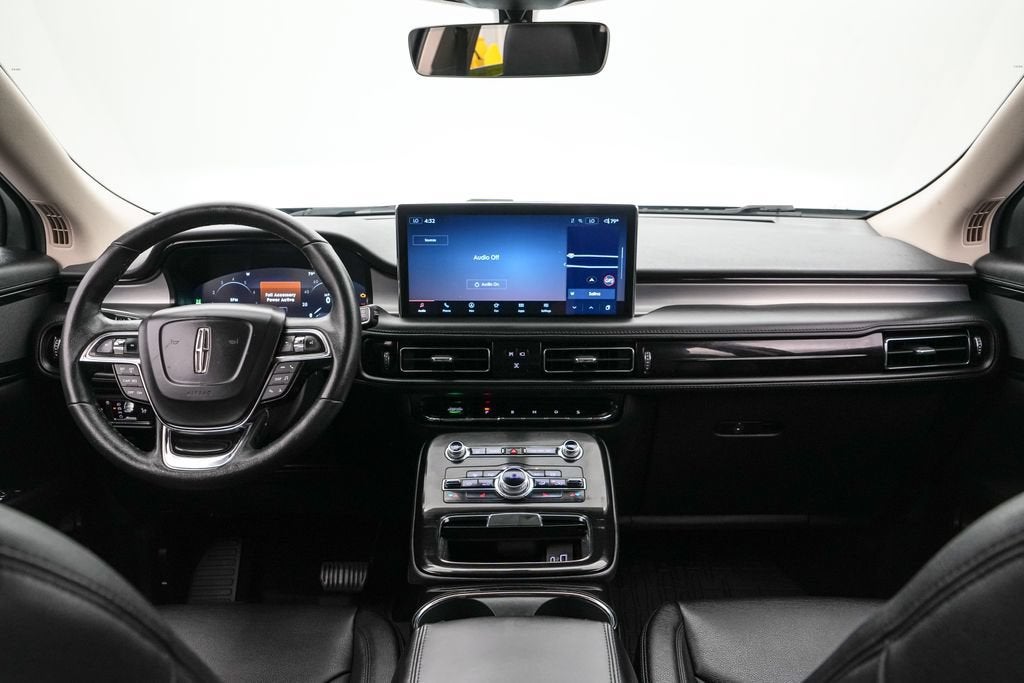 2022 Lincoln Nautilus Standard