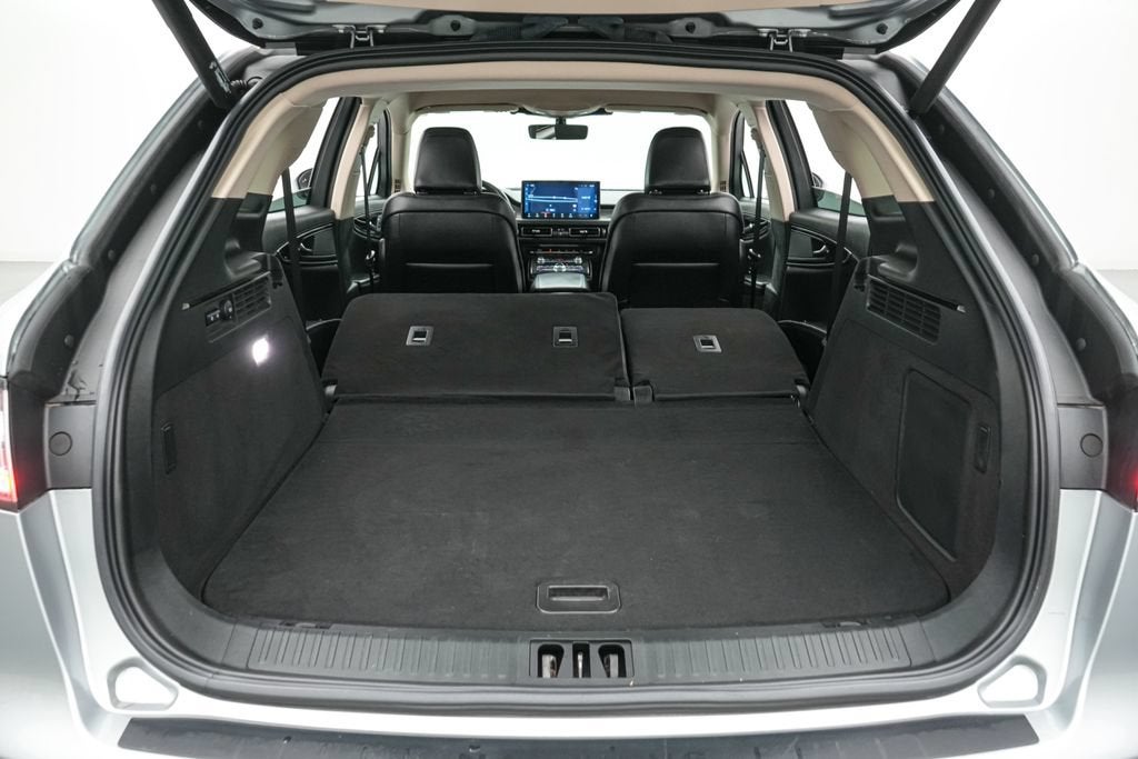 2022 Lincoln Nautilus Standard