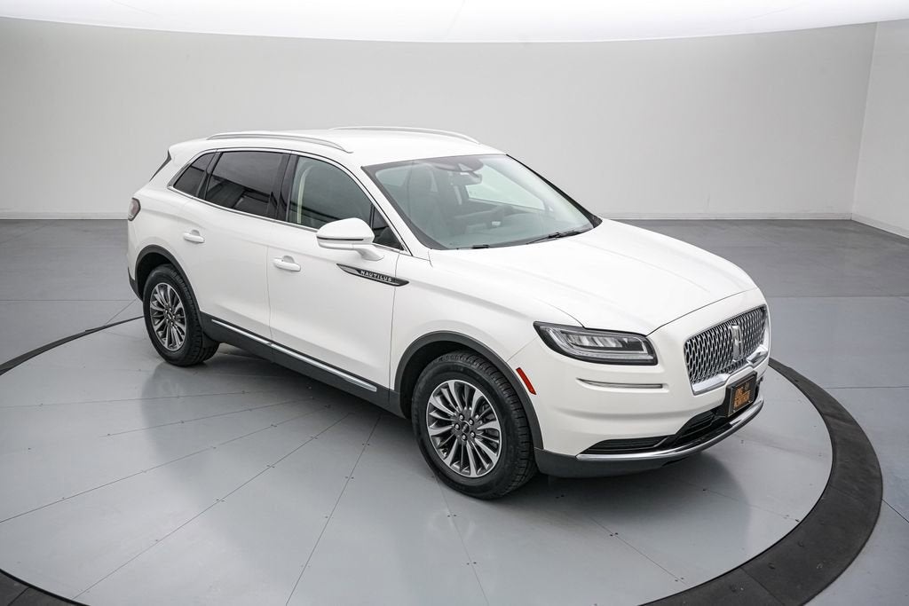 2022 Lincoln Nautilus Standard
