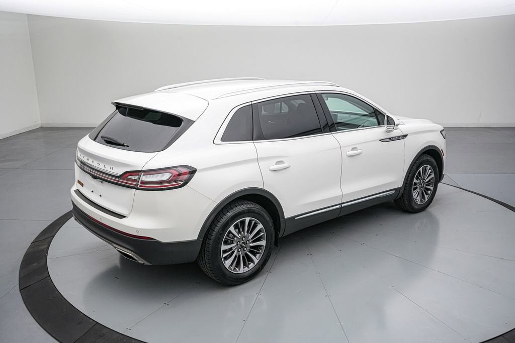 2022 Lincoln Nautilus Standard