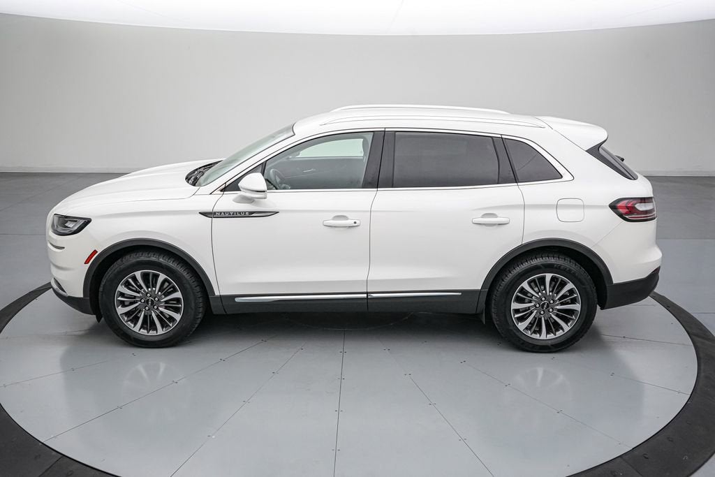 2022 Lincoln Nautilus Standard